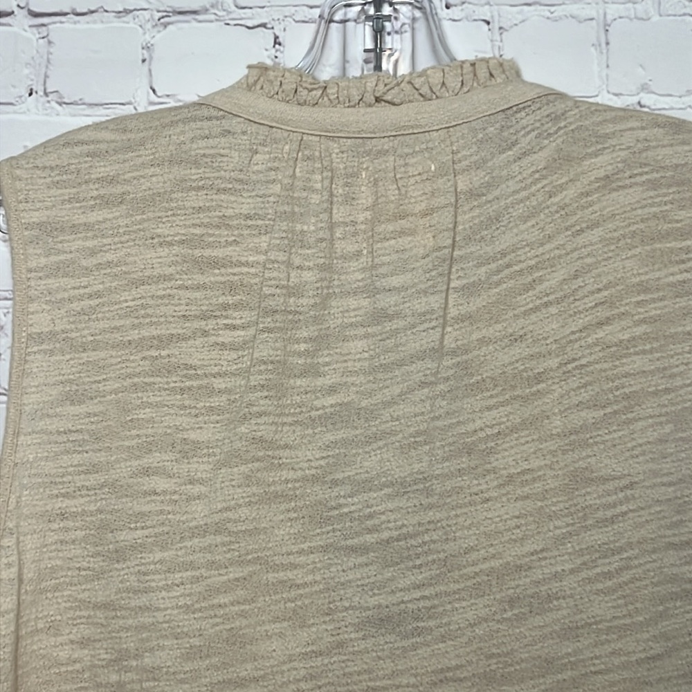 Ric Rac Sleeveless Ruffle Blouse - Picture 9 of 13